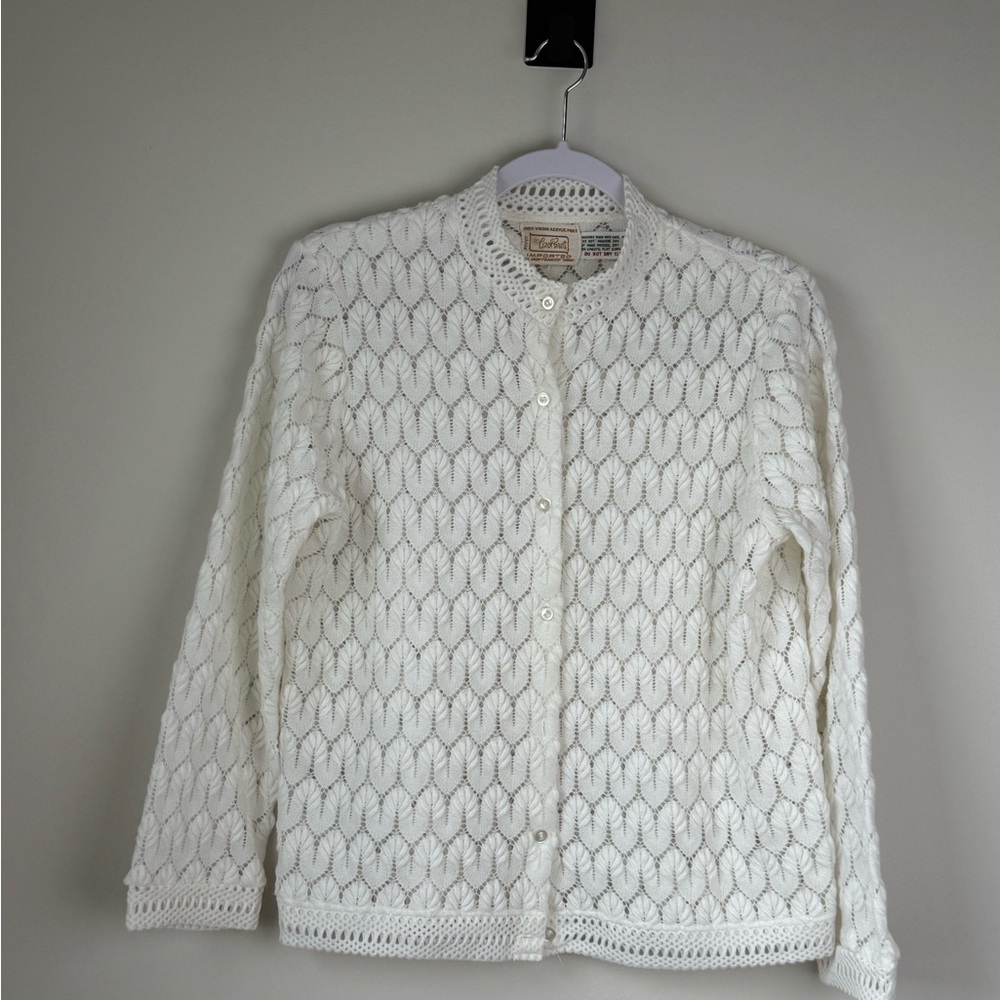 Chic White Crochet Button-Up - image 2